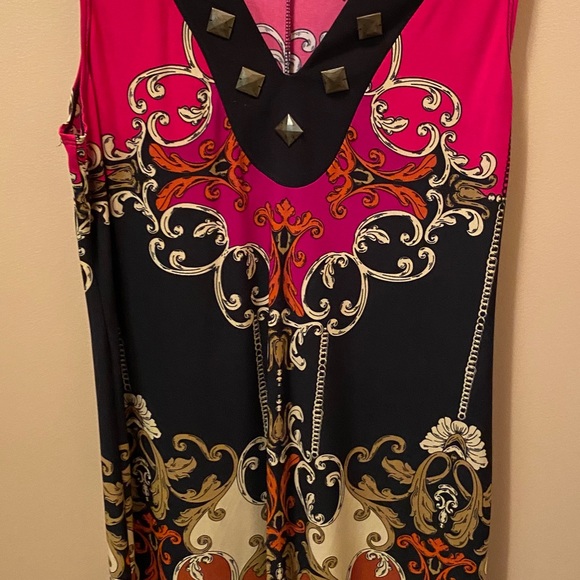 Dress - Picture 4 of 5